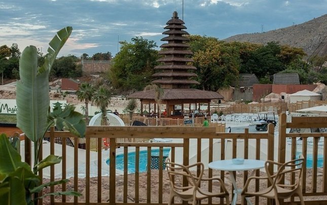 Polynesian supreme pool club premium Magic Natura Animal, Waterpark Resort Benidorm